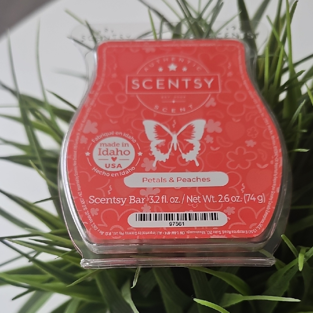 Scentsy Petals & Peaches Wax Bar - Pink